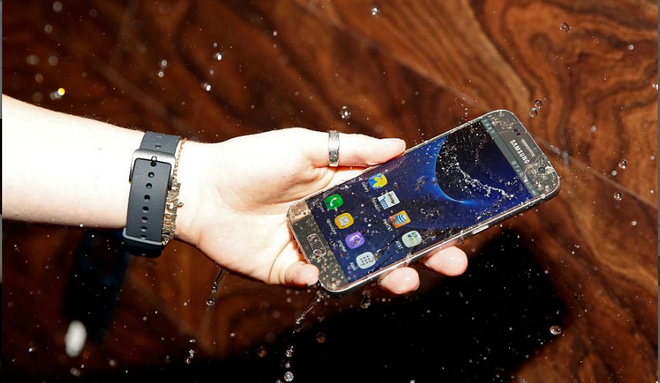 weapon Ritual development of Inlocuire display Samsung S7 - Service GSM