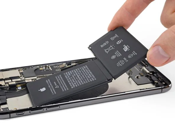 inlocuire baterie iphone xs max