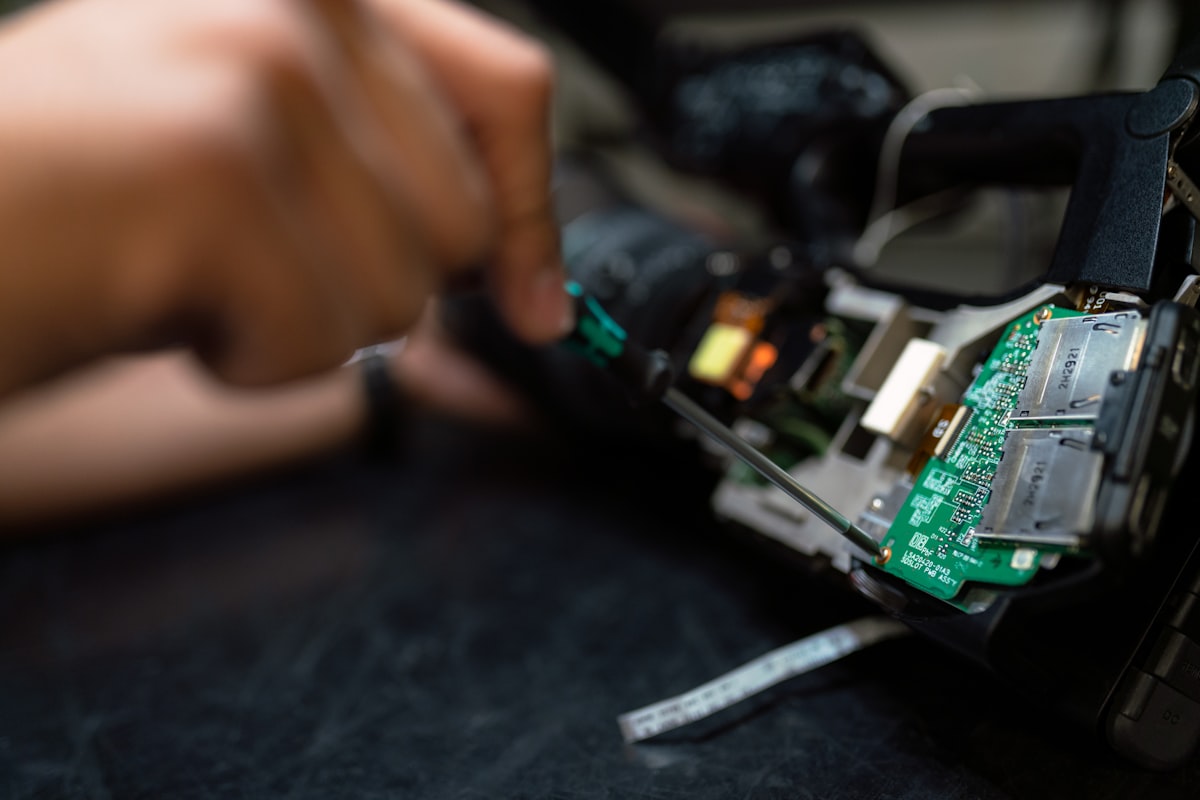 reparatie vibratie iphone taptic engine service bucuresti